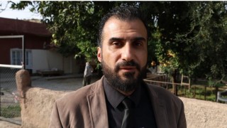 Kozanda depremde zarar gören evler yıkılıyor