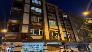 Küçükçekmecede iki grup arasındaki kavga kanlı bitti: 1 ölü