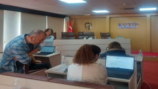 Kuşadası Ticaret Odası, Kadın Girişimcileri Dijital Pazarlamaya hazırlıyor
