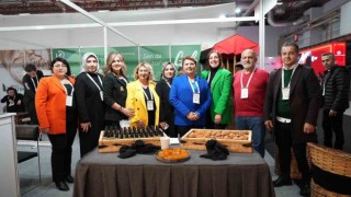 Kusursuz kafe çalışanları fuarda hem coşturdu, hem duygulandırdı