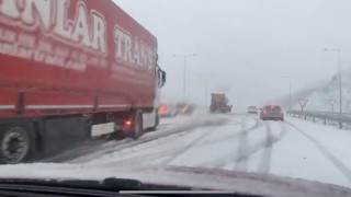 Kuzey Marmara otoyolunda yoğun kar yağışı