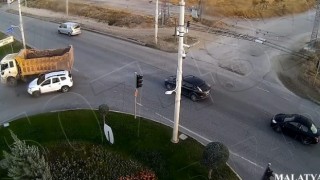 Malatyada trafik kazaları kameraya yansıdı