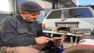 Manisada bağ budama hazırlıkları başladı