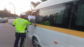 Manisada okul servis araçlarına sıkı denetim