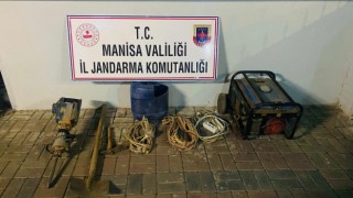 Manisada sit alanında kaçak kazıya suçüstü