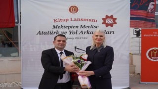 Mektepten Meclise Atatürk ve Yol Arkadaşları isimli kitap tanıtımı yapıldı