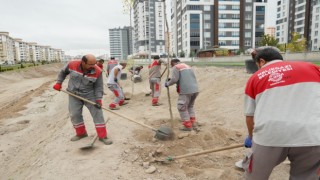 Melikgazi geleceğe nefes için, birçok mahallede fidan dikiyor