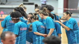 Melikgazi Kayseri, OGM Ormanspor önünde