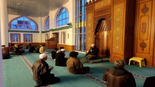 Menteşede gençlere sabah namazı programı düzenlendi