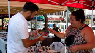 Mersin Büyükşehir Belediyesi, seramik üreticisi kadınlara destek oluyor