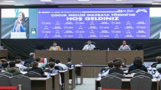 Mersinde Çocuk Meclisi kuruldu