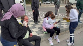 Milli voleybolcu ve kızı kazayı burnu kanamadan atlattı
