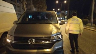 Minibüsün çarptığı genç kız ağır yaralandı