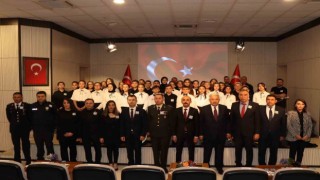 Mustafa Kemal Atatürk Oltuda anıldı