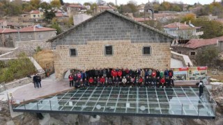 Niğdede öğretmenler geleneksel doğa yürüyüşüne katıldı