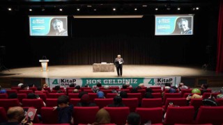 Nurullah Genç: Dünyanın adaleti kalmadı
