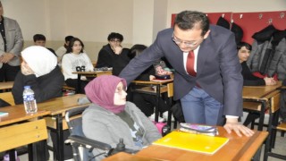Odabaşoğlu Atatürk Anadolu Lisesinde incelemede bulundu