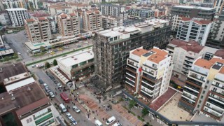 Ofisi yanan vatandaş: Yangın gündüz olsaydı felaketi yaşardık