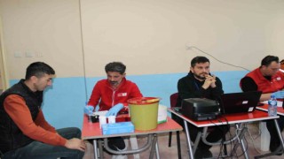 Adana'da öğretmenlerden kan bağışı seferberliği