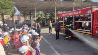 Osmaniyede minik öğrenciler itfaiye ile tanıştı