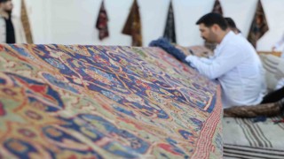 Osmanlının Hollandaya hediye ettiği 118 yıllık Hereke Halısı Aksarayda