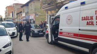 Otomobilin çarptığı çocuk yaralandı