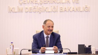 Özhaseki; "Emin olun gülesim geliyor"
