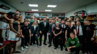 P. Karşıyakanın konuğu Bursaspor