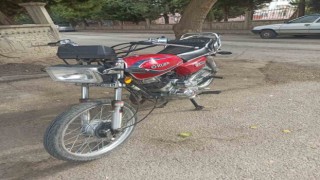 Park halindeki motosiklet çalındı