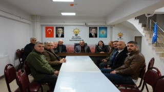 Pazaryerinde AK Parti yerel seçimler için bir araya geldi