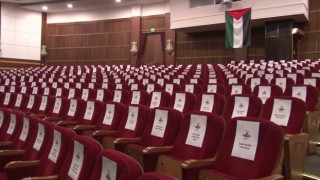 Pendik'te Tay filminin izletildiği salonun koltukları Gazzede katledilen çocuklara ayrıldı