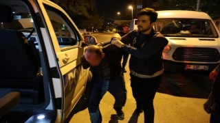 Polisi ezip kaçmak isteyen 2 kişi tutuklandı