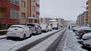 Polisten kış aylarında güvenli sürüş uyarısı