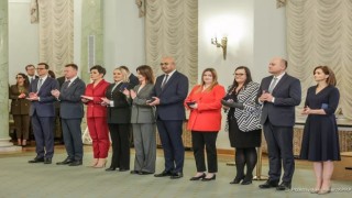 Polonyada Başbakan Morawiecki liderliğindeki yeni hükümet göreve başladı