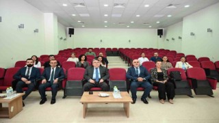 Rektör Özölçer, Diş Hekimliği Fakültesinin Akademik Genel Kurul Toplantısına Katıldı