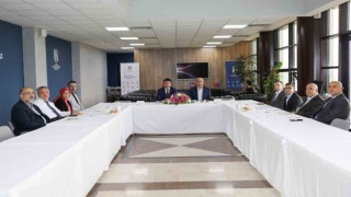Rektör Sarıbıyık akademisyenleri tebrik etti