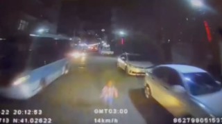 Rizede dolmuş şoförünün dikkati kazayı kıl payı önledi