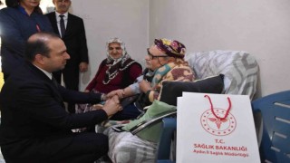 Sağlık Müdürü Şenkul, yaşlı çınarları unutmadı