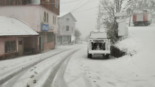 Sakaryanın yüksek kesimleri beyaza büründü