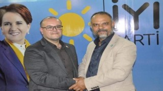 Salihli İYİ Parti İlçe Başkanı Tunca istifa etti