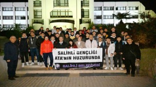 Salihlide liseli gençler Ankaraya uğurlandı