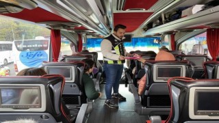 Şehirlerarası yolcu otobüslerine ‘kış lastiği denetimi gerçekleştirildi