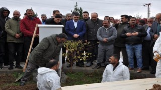 Selde hayatını kaybeden kardeşler babaannelerinin yanına defnedildi