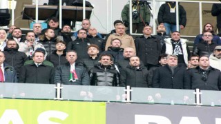 Serdal Adalı, Sakaryaspor-Beşiktaş hazırlık maçını takip etti