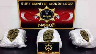 Siirtte 2 kilo 400 gram kubar esrar yakalandı