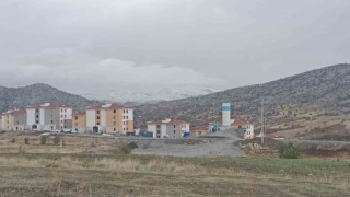 Sincik ilçesinde ilk kar düştü