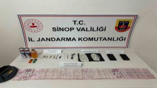 Sinopta uyuşturucu operasyonu: 4 gözaltı