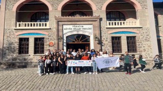 SOGEM gençleri Cumhuriyetin 100üncü yılında Anıtkabirde