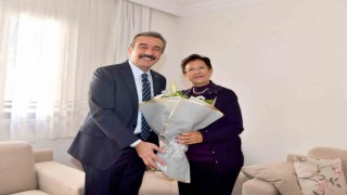 Soner Çetin, öğretmenini unutmadı