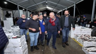 Sultangazi Belediye Başkanı Dursundan balıkçılara sürpriz ziyaret